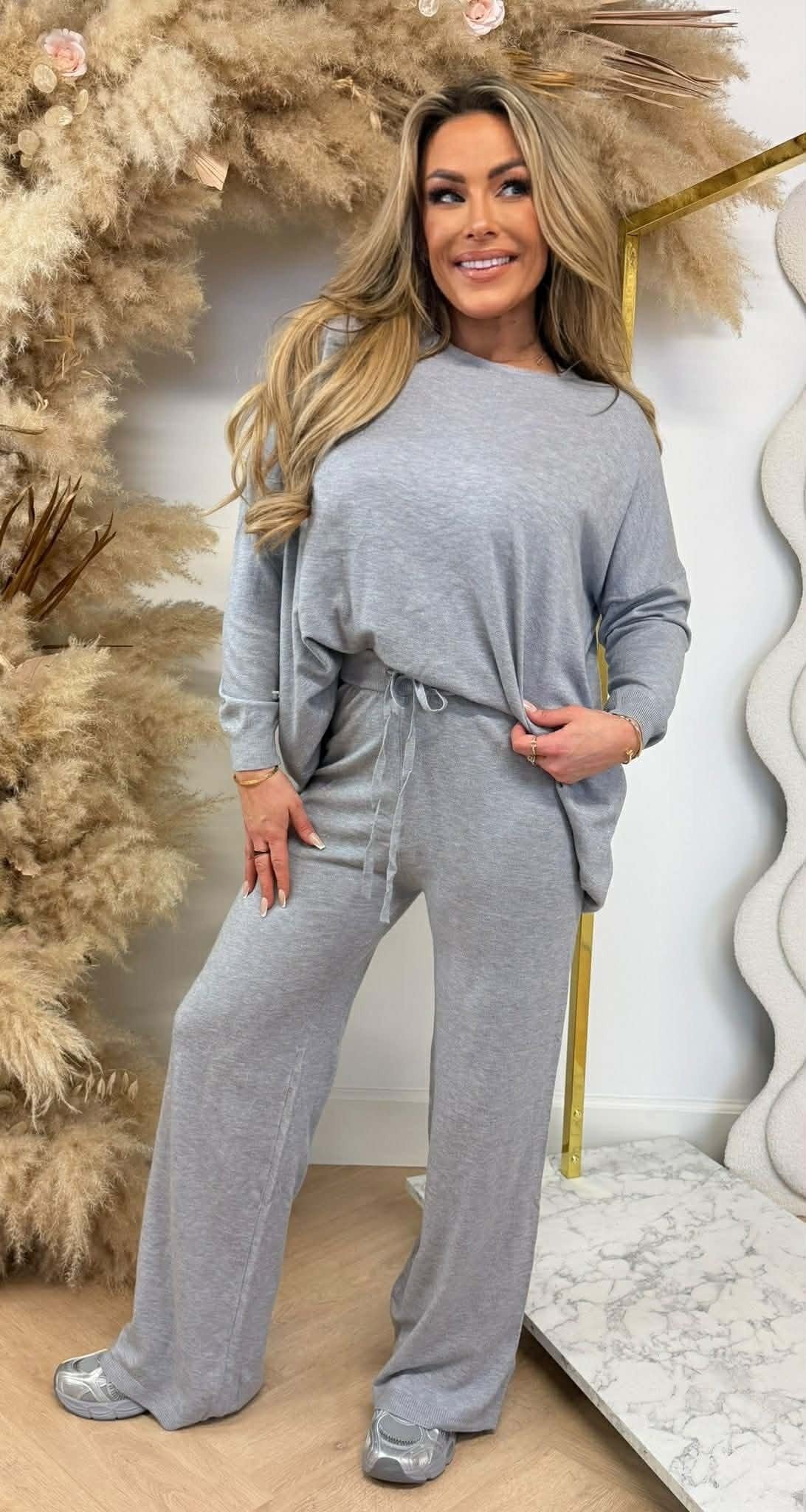 COMFY FLARE SET PK5746 GRAU