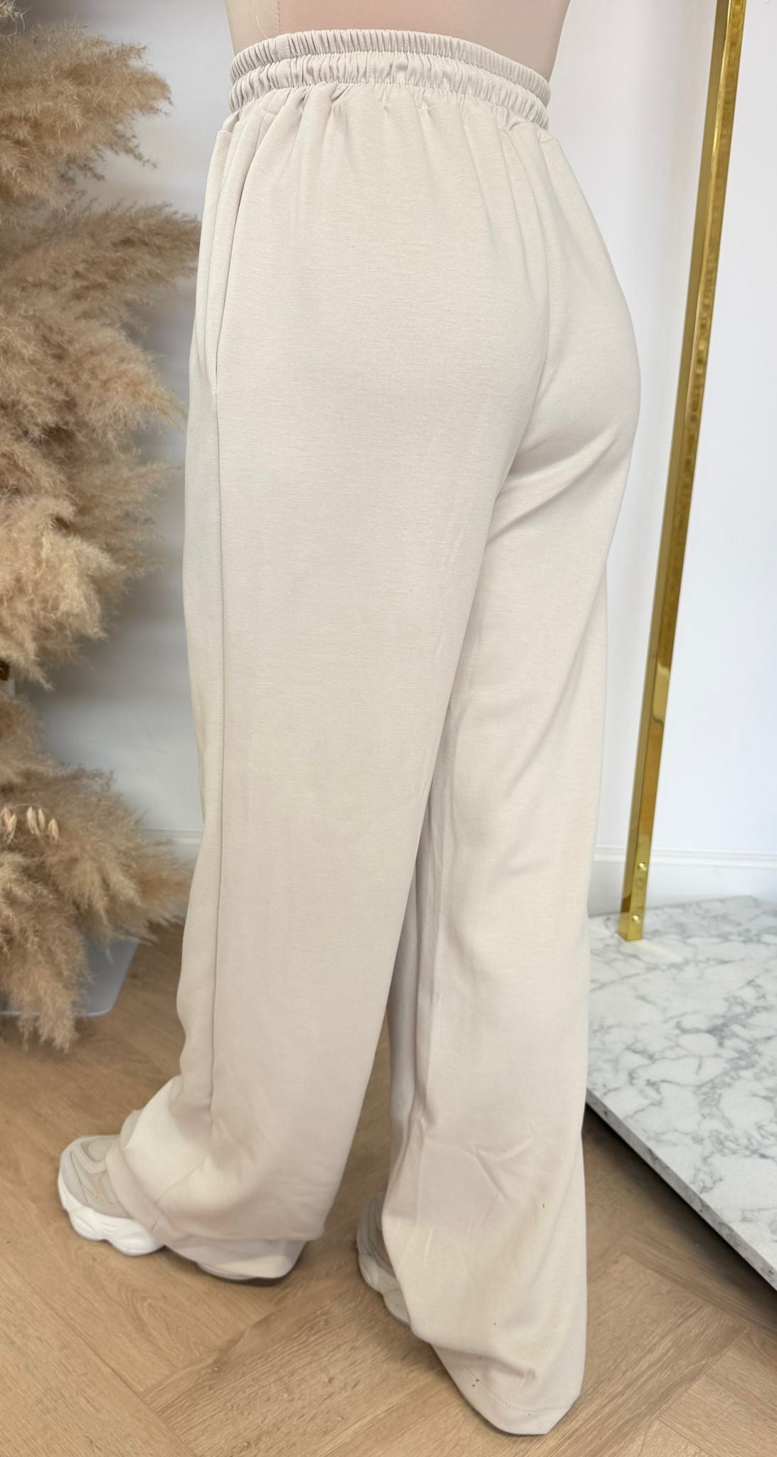 PERFECT STRAIGHT LEG PANTS BEIGE