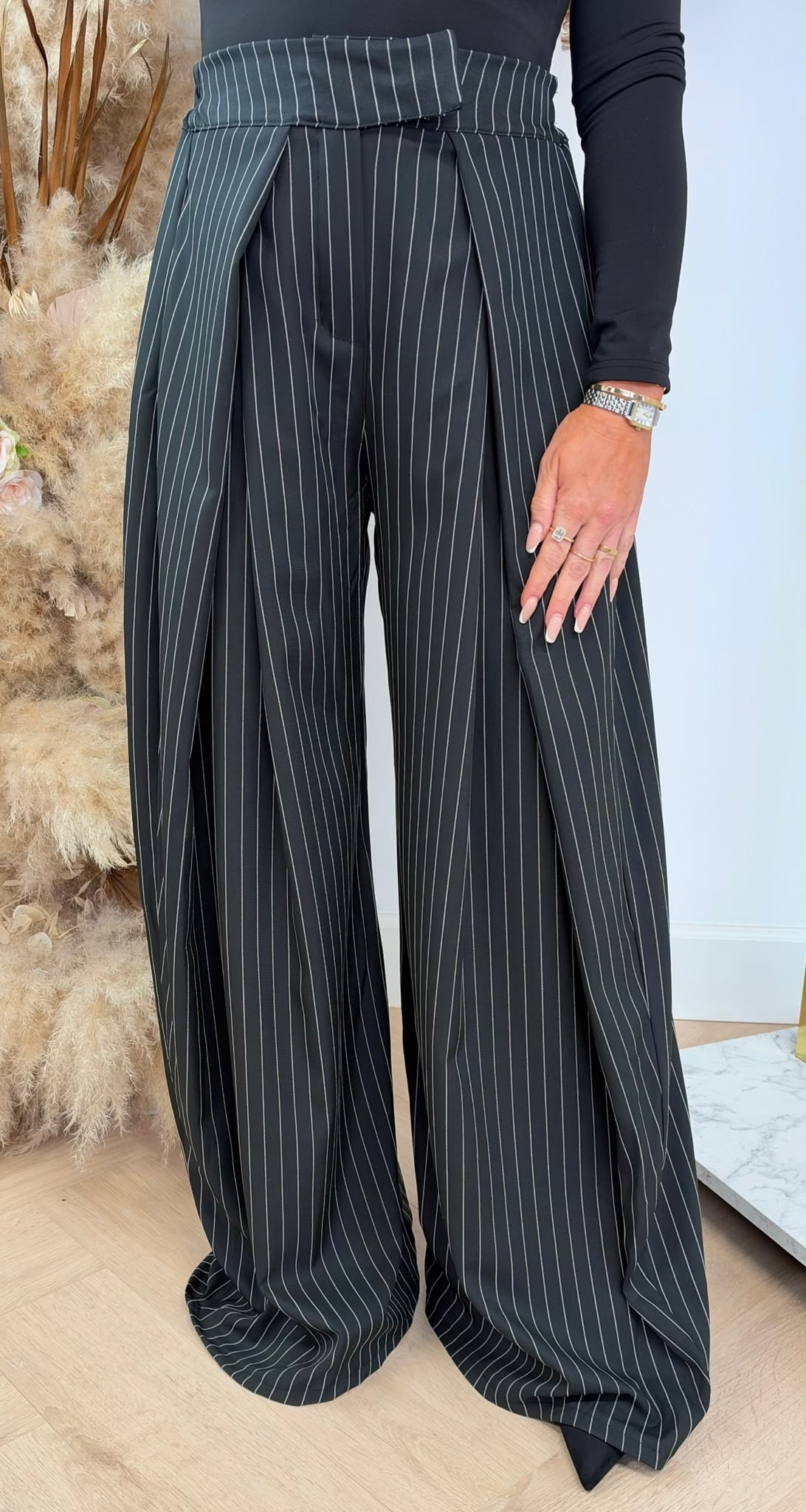 OVERSLAG PANTALON BLACK