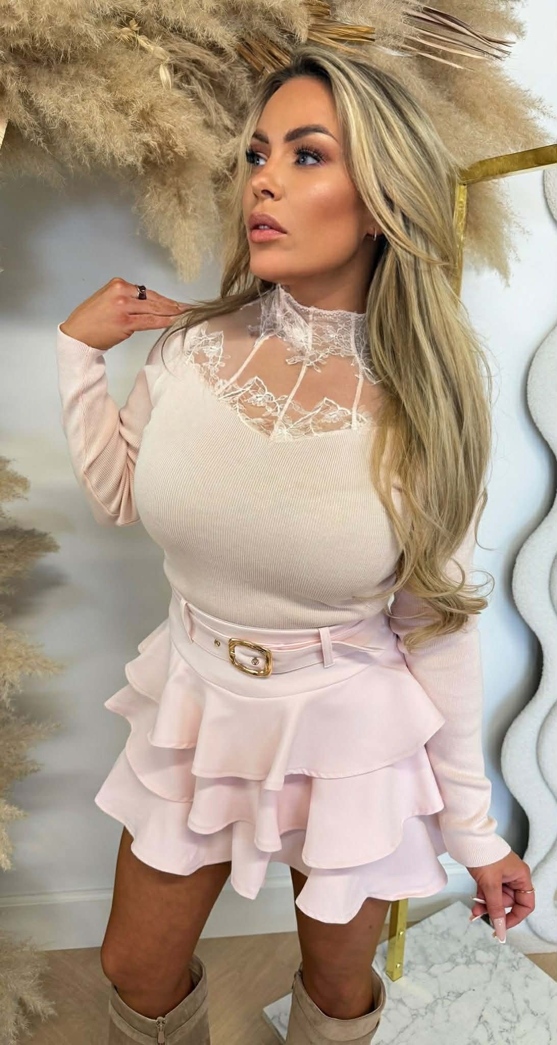 TOP HALTER EN DENTELLE 9153 ROSE PÂLE