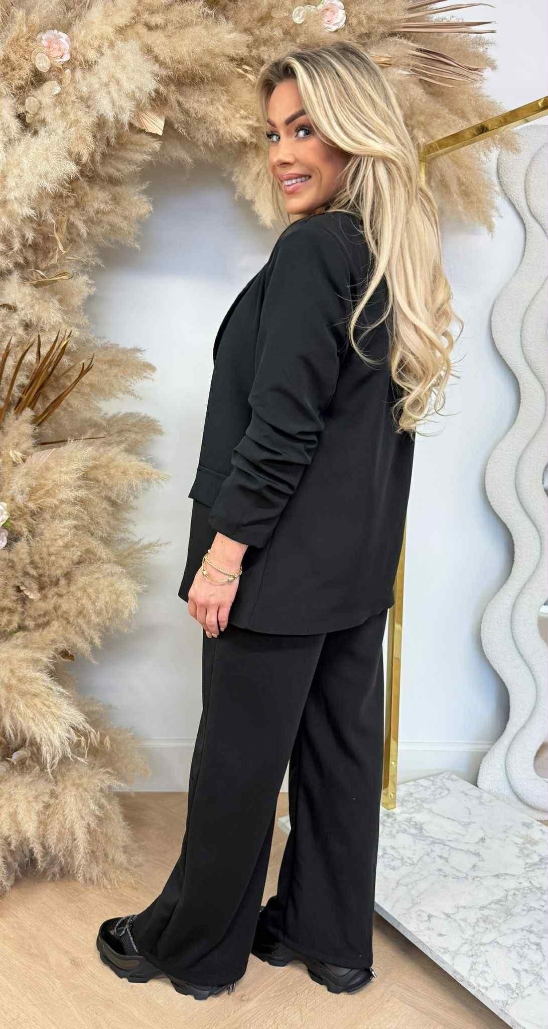 LEA CROPPED MOUW BLAZER BLACK