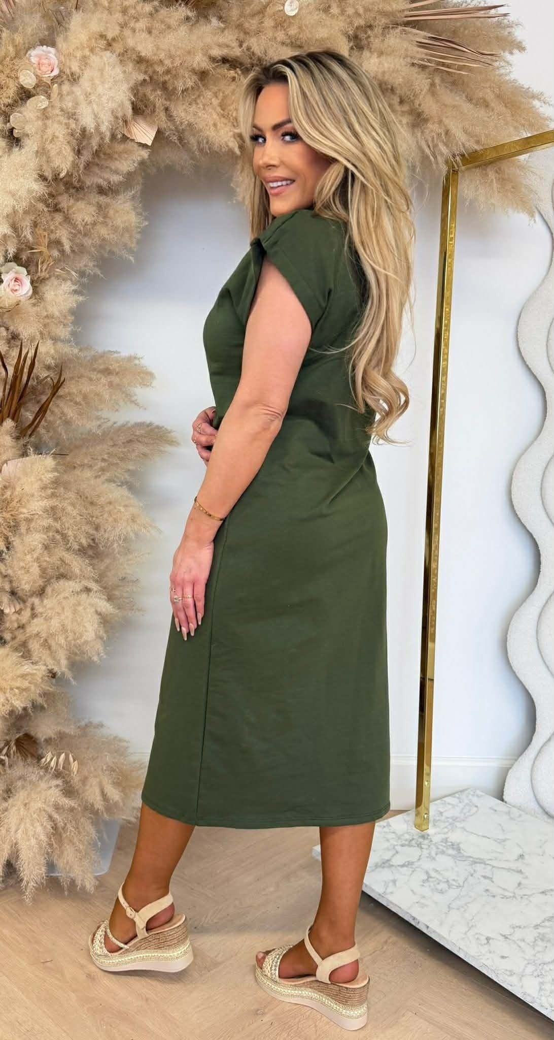 LINDSAY Langes Kleid Armeegrün