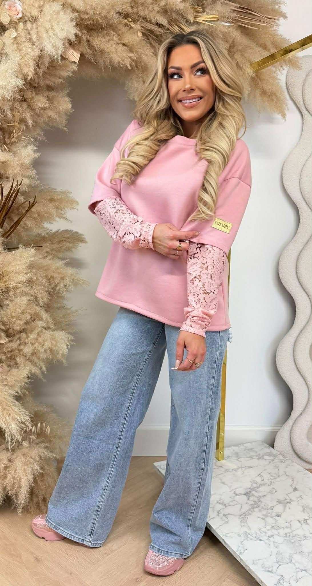 LUXURY LACE SLEEVE TOP ROSA