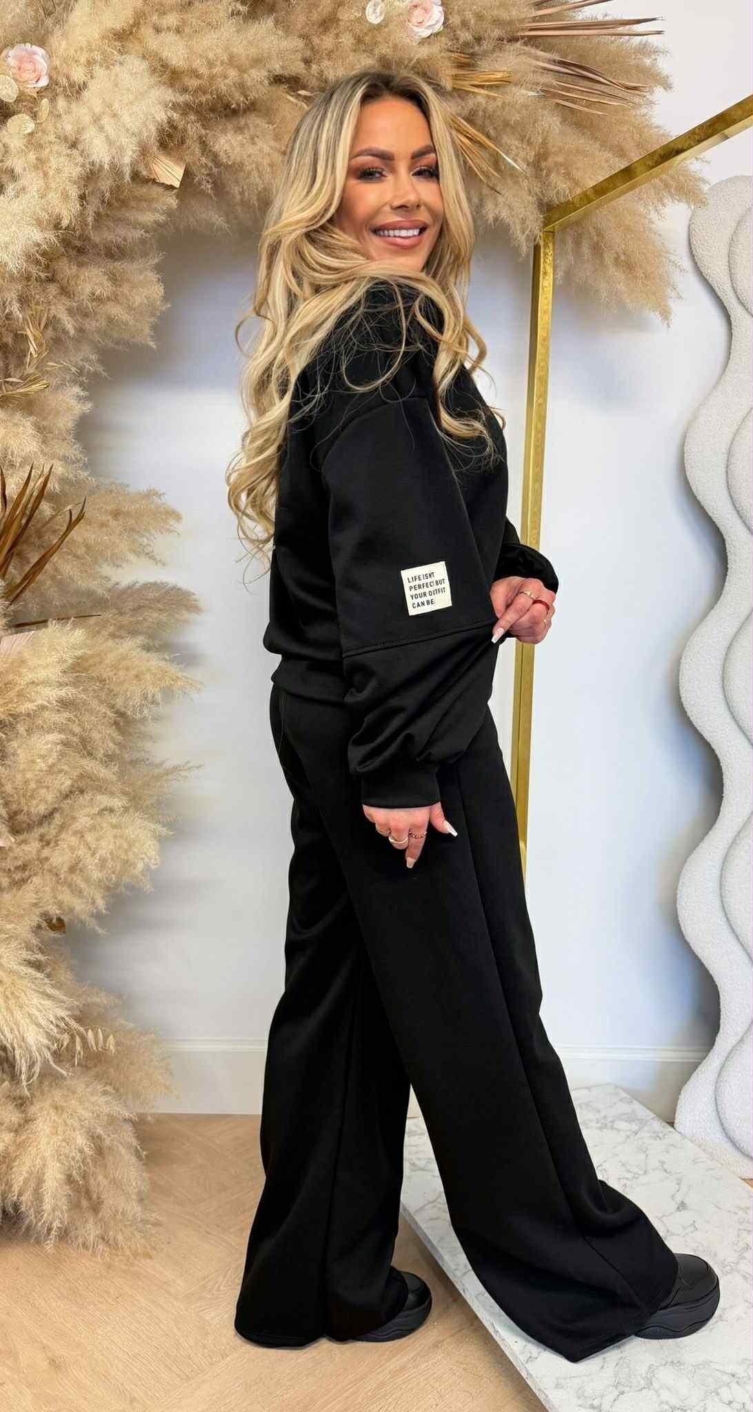 MARISKA EMBLEEMSET ZWART