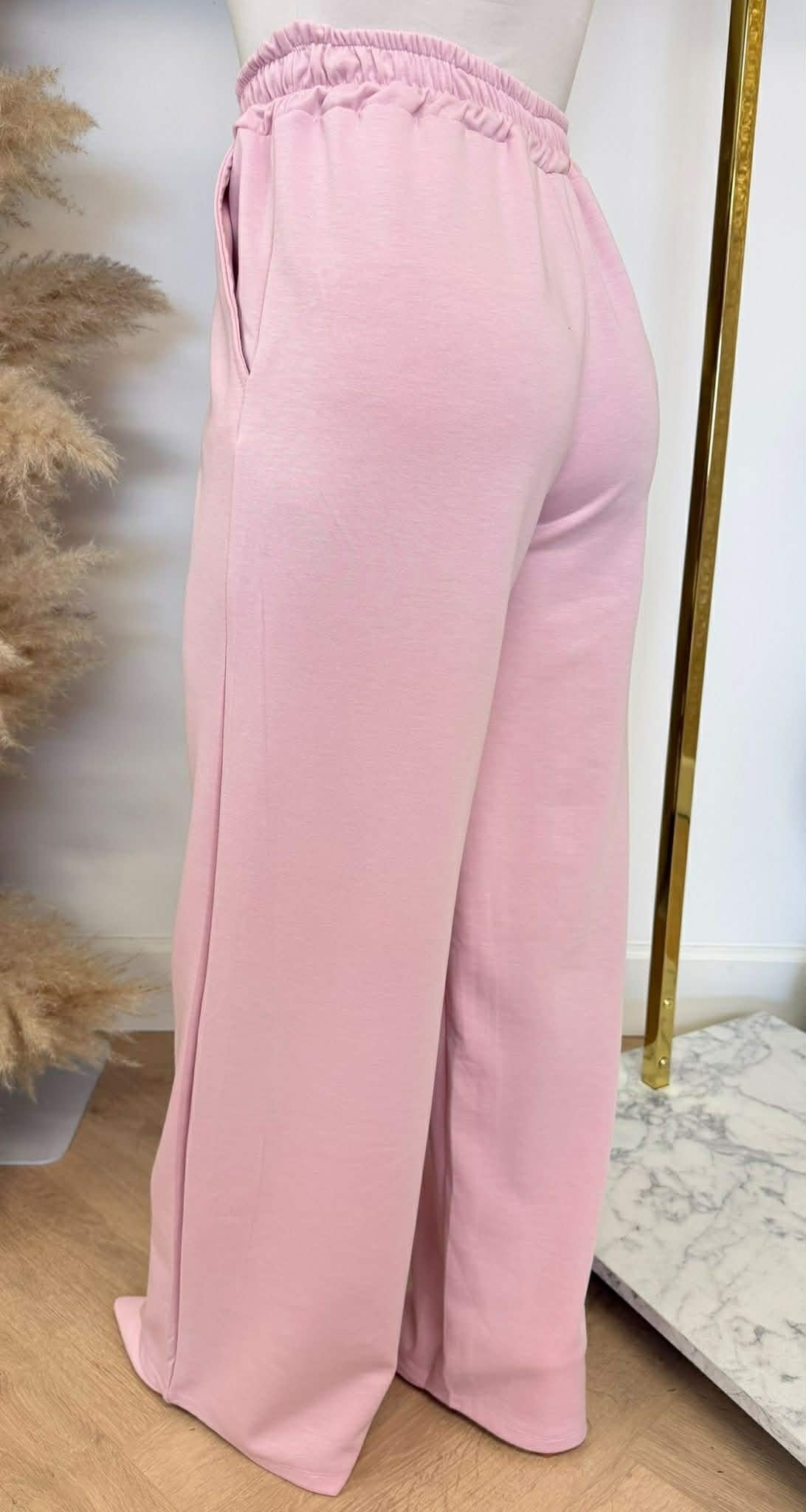 MICHELLE SOFT STRAIGHT LEG PANTS HELLROSA