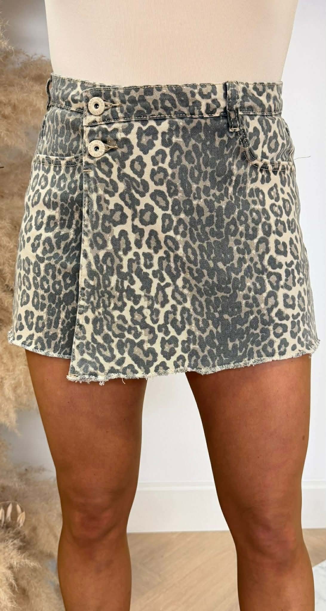 MUSTHAVE LEOPARD SKORT S8724-6 BEIGE