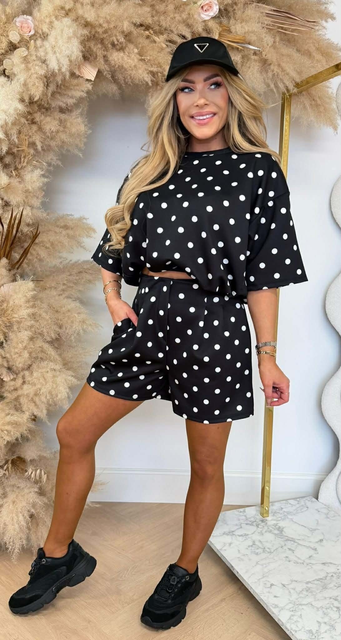 ENSEMBLE CROP RETRO NOOR NOIR