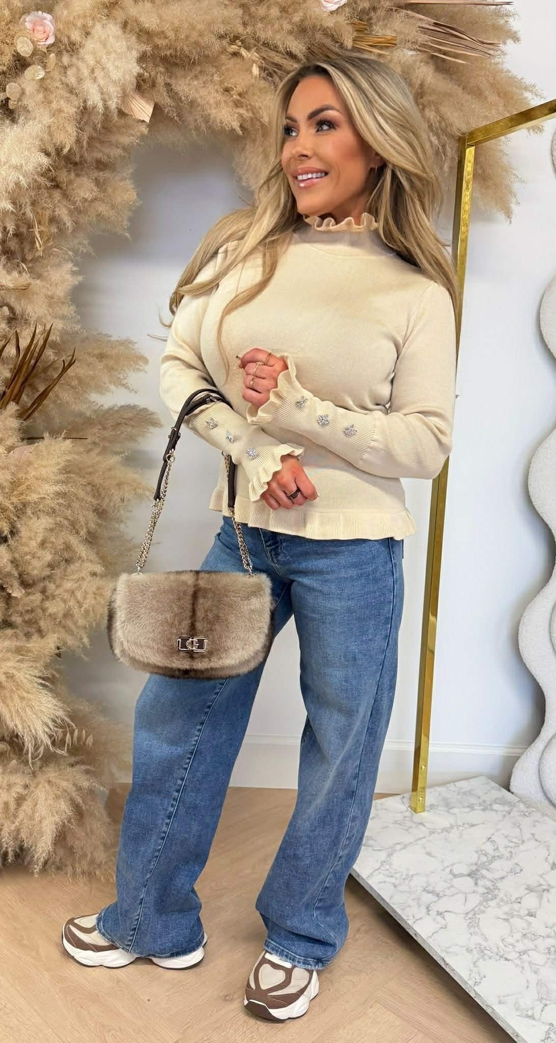 RUFFLE DIAMOND TOP 1320 HELLBEIGE