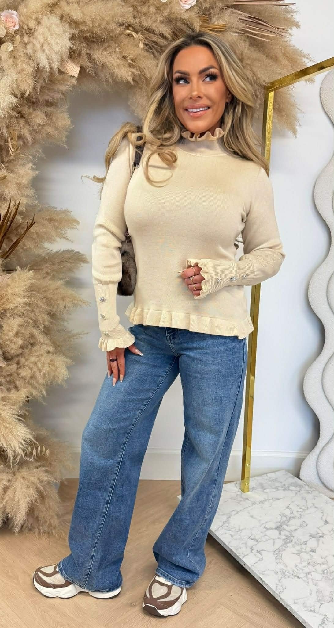 RUFFLE DIAMOND TOP 1320 HELLBEIGE