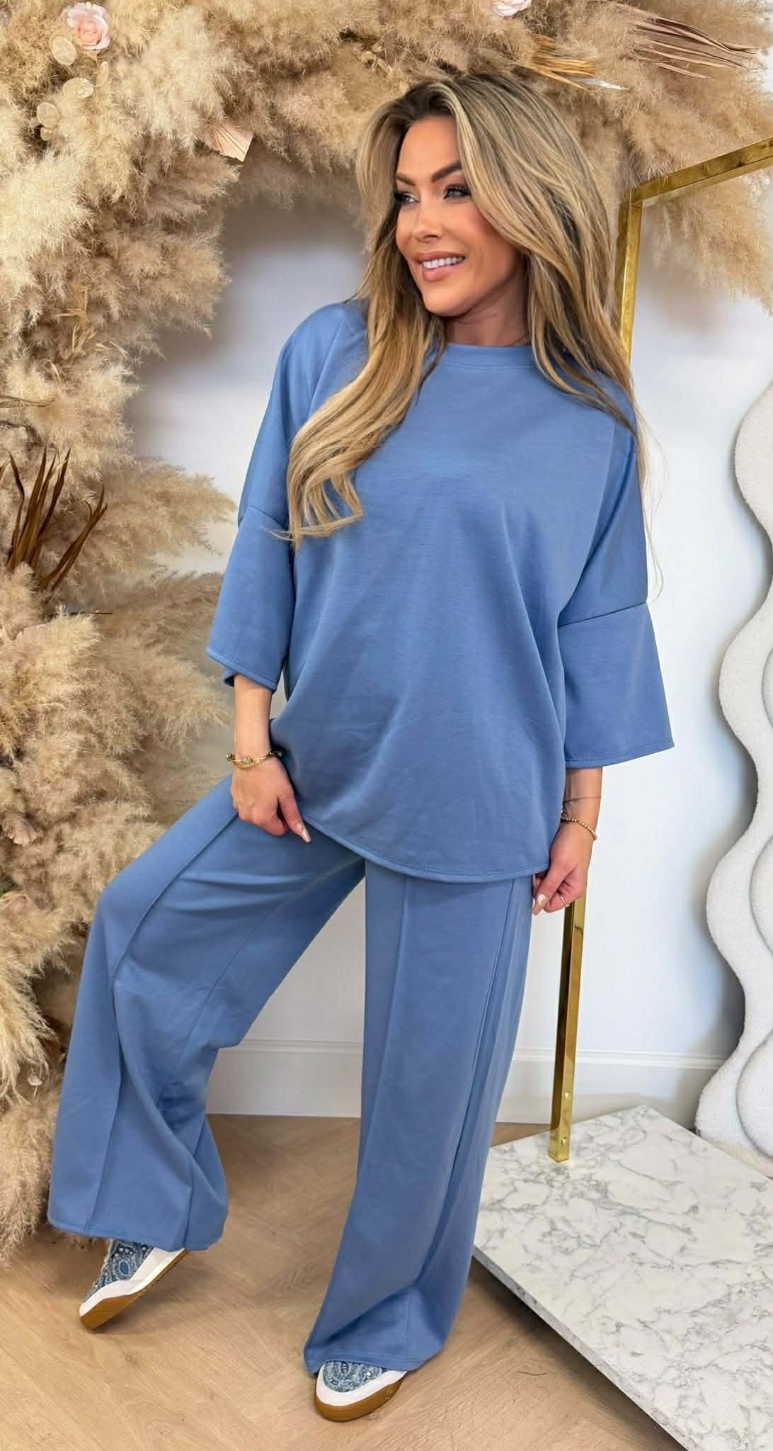 SARAH ZWEITEILER JEANSBLAU
