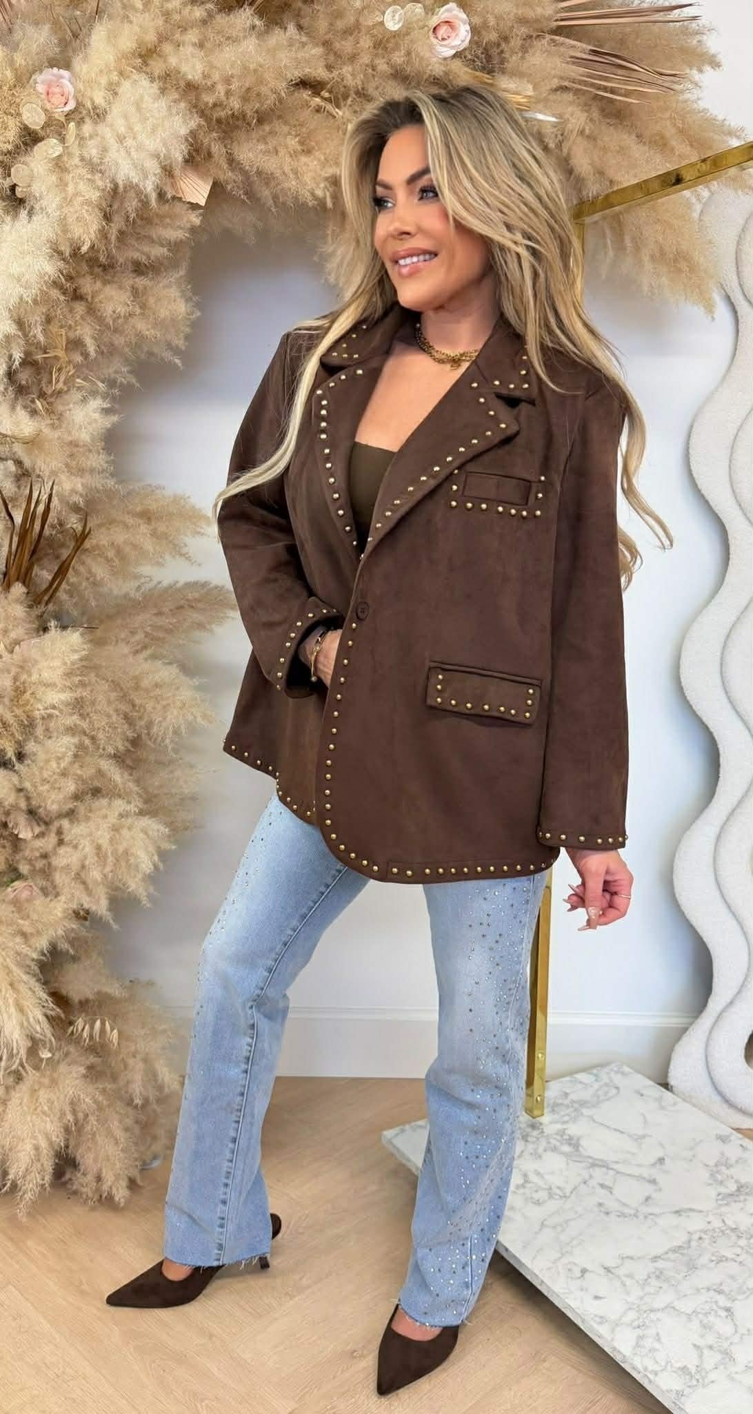 BLAZER EN SUÈDE CLOUTÉ CHOCO