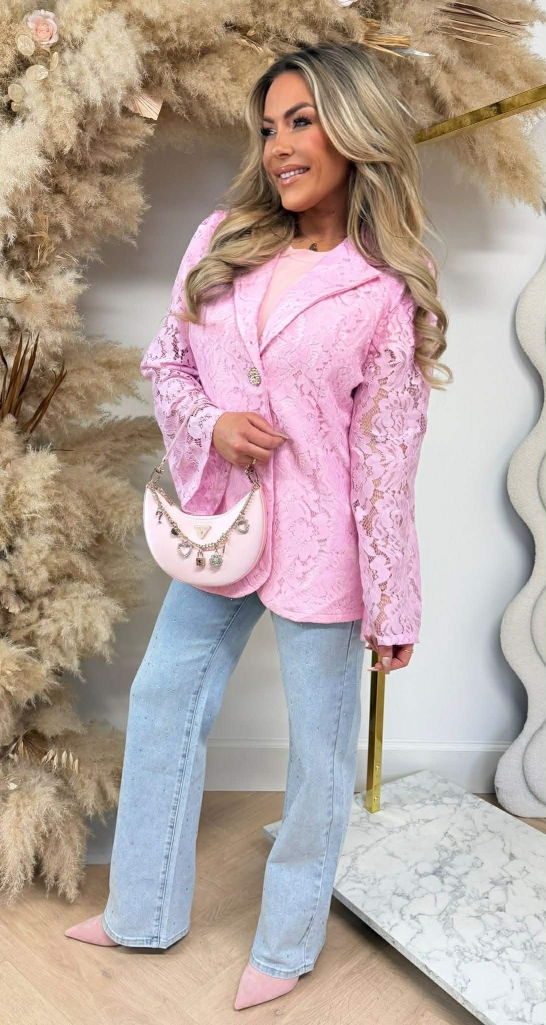 VAJEN LACE BLAZER PINK