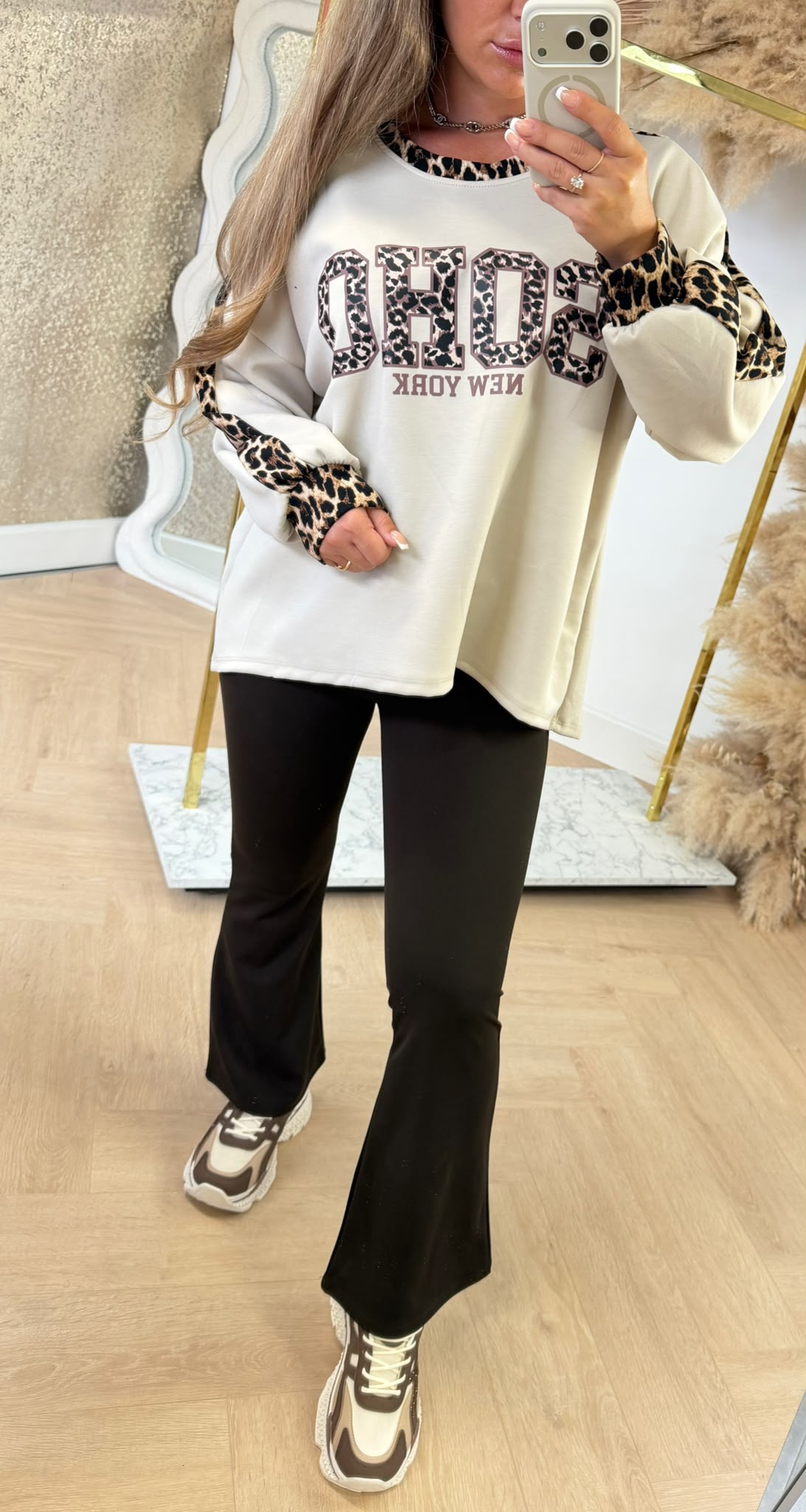 SOHY LEOPARD SLEEVE SWEATER BEIGE