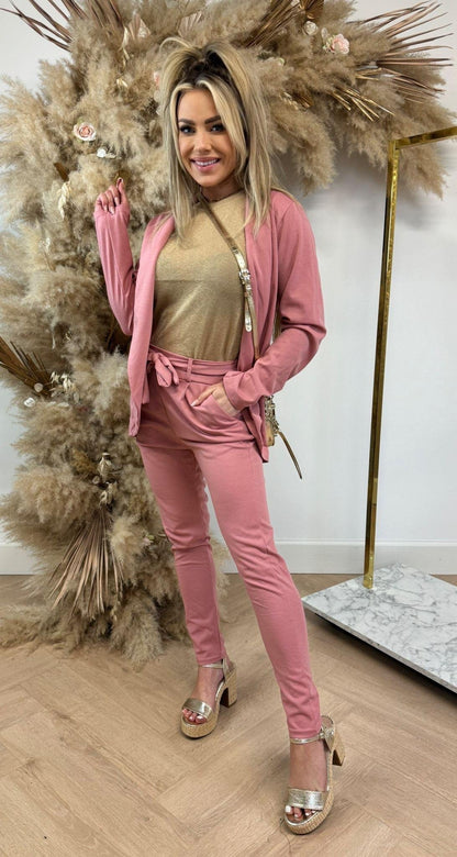 COSTUME ÉLÉGANT ROSE