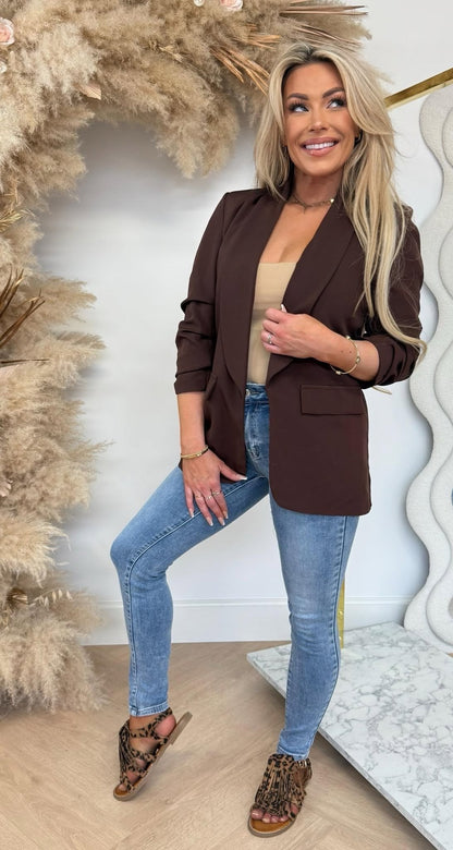 MUSTHAVE CROPPED MOUW BLAZER CHOCO