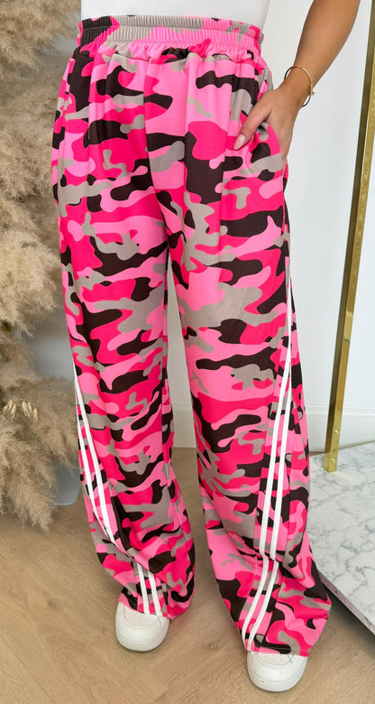 QUINTY STRIPED CAMO PANTS PINK