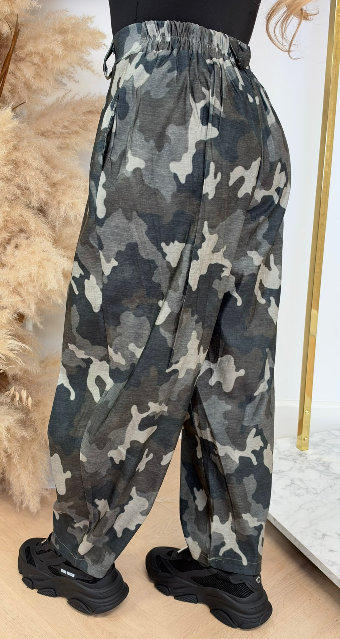 CAMO BALLOON PANTS GREEN