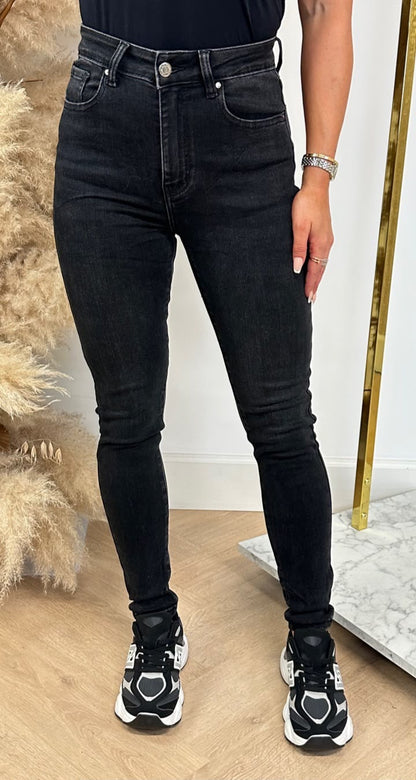 MID WAIST SLIM JEANS 7001-8 BLACK