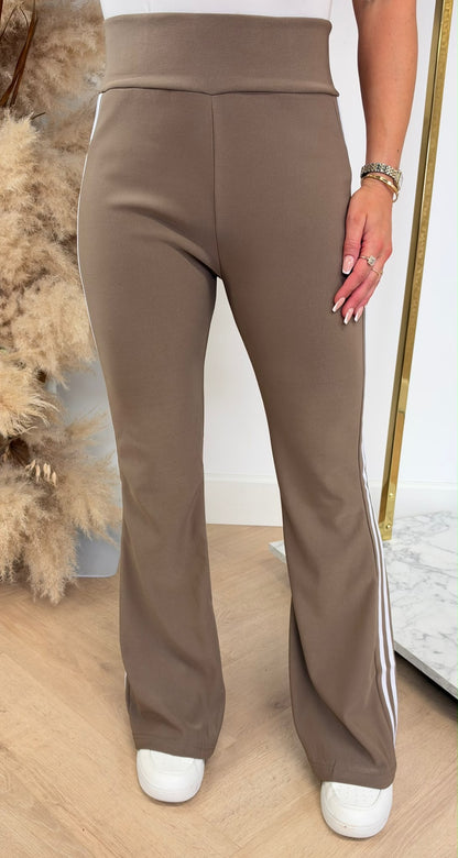 STRIPPY FLAIR PANTS 1656 TAUPE