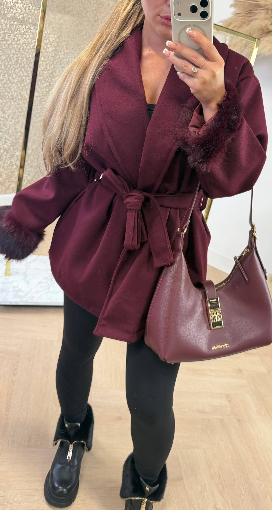 CATWALK SHORT TRENCH COAT BORDEAUX