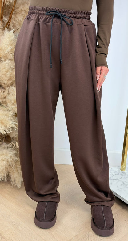 GIGI BALLOON JOGGER CHOCO