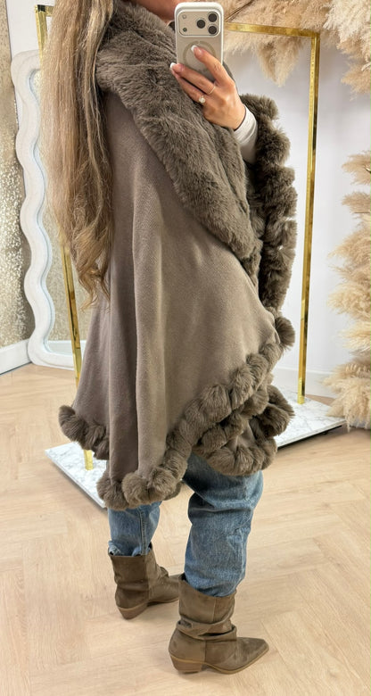 FAKE FUR PONCHO 88208 CHOCO