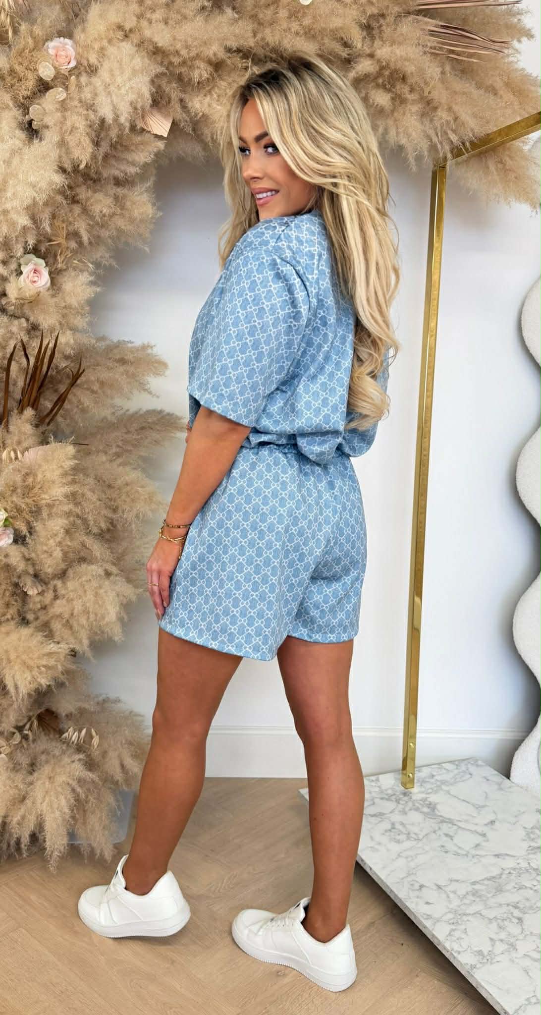 CARDI INSPIRED LOGO SET BLUE