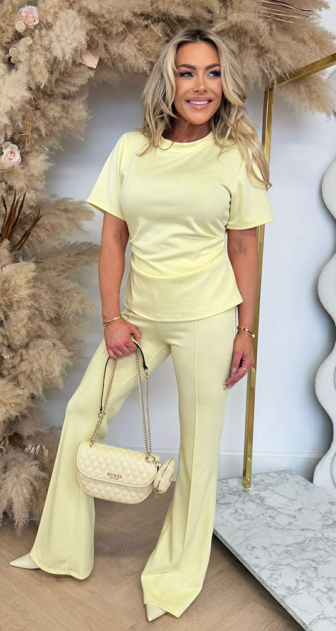 CLASSY SPLIT SET SOFTYELLOW