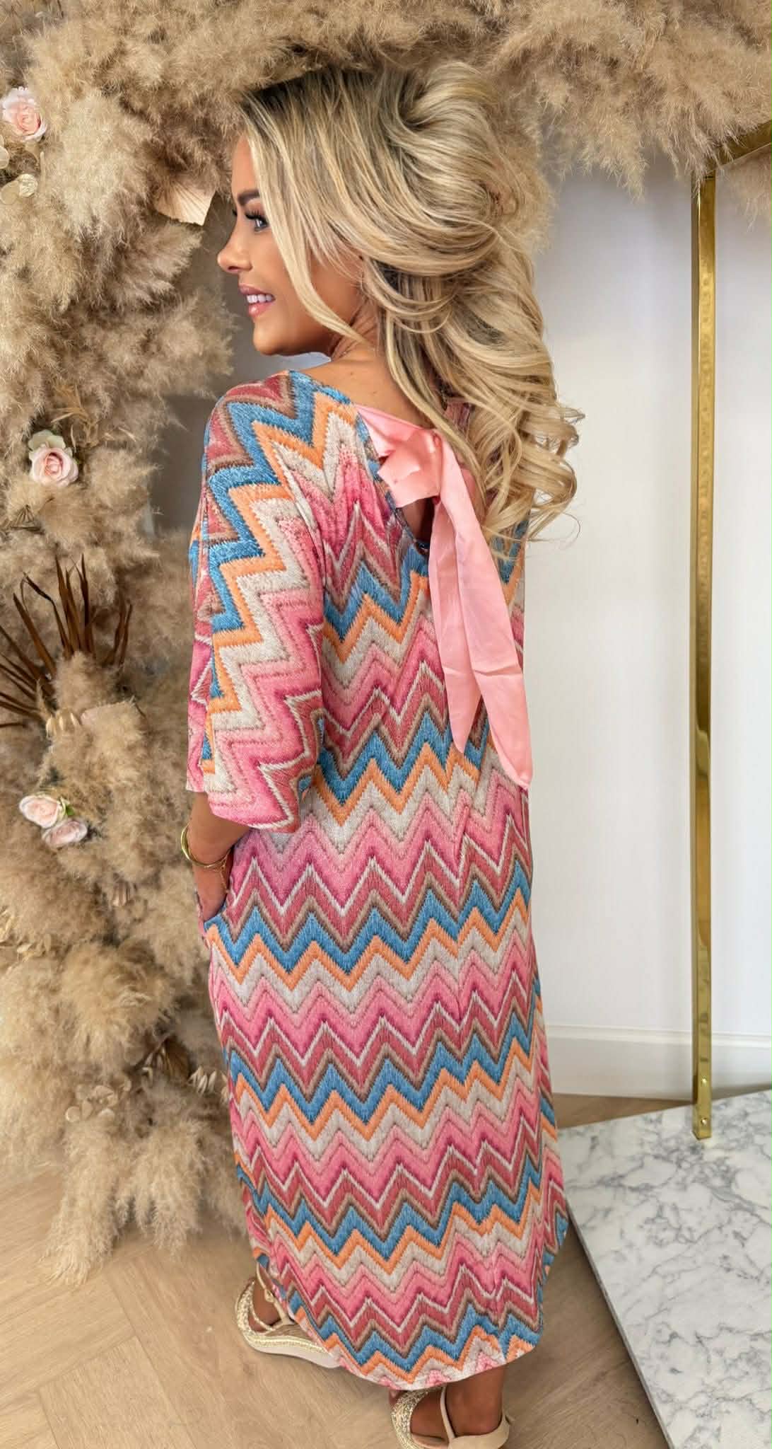 COLORFULL ZIGZAG STRIK DRESS PINK