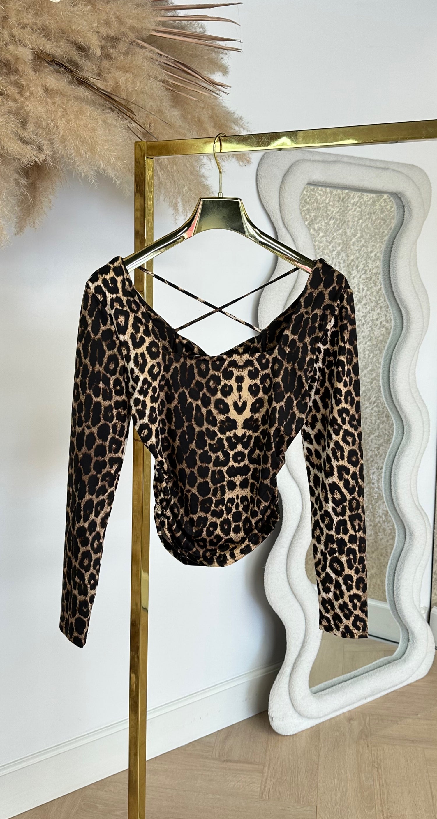 CROSSED BACK TOP 9110 LEOPARD