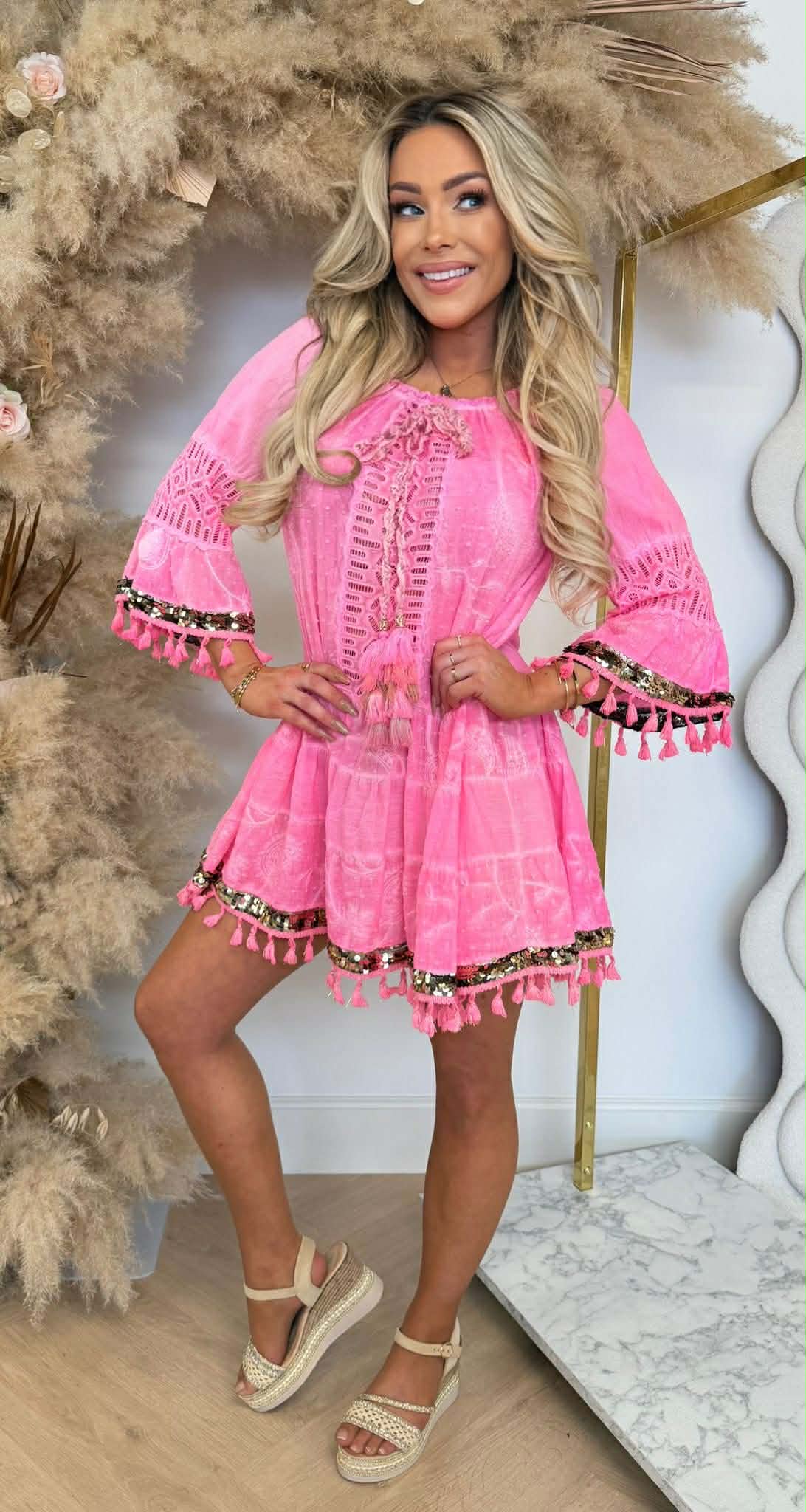 IBIZY SEQUIN DRESS NEONPINK
