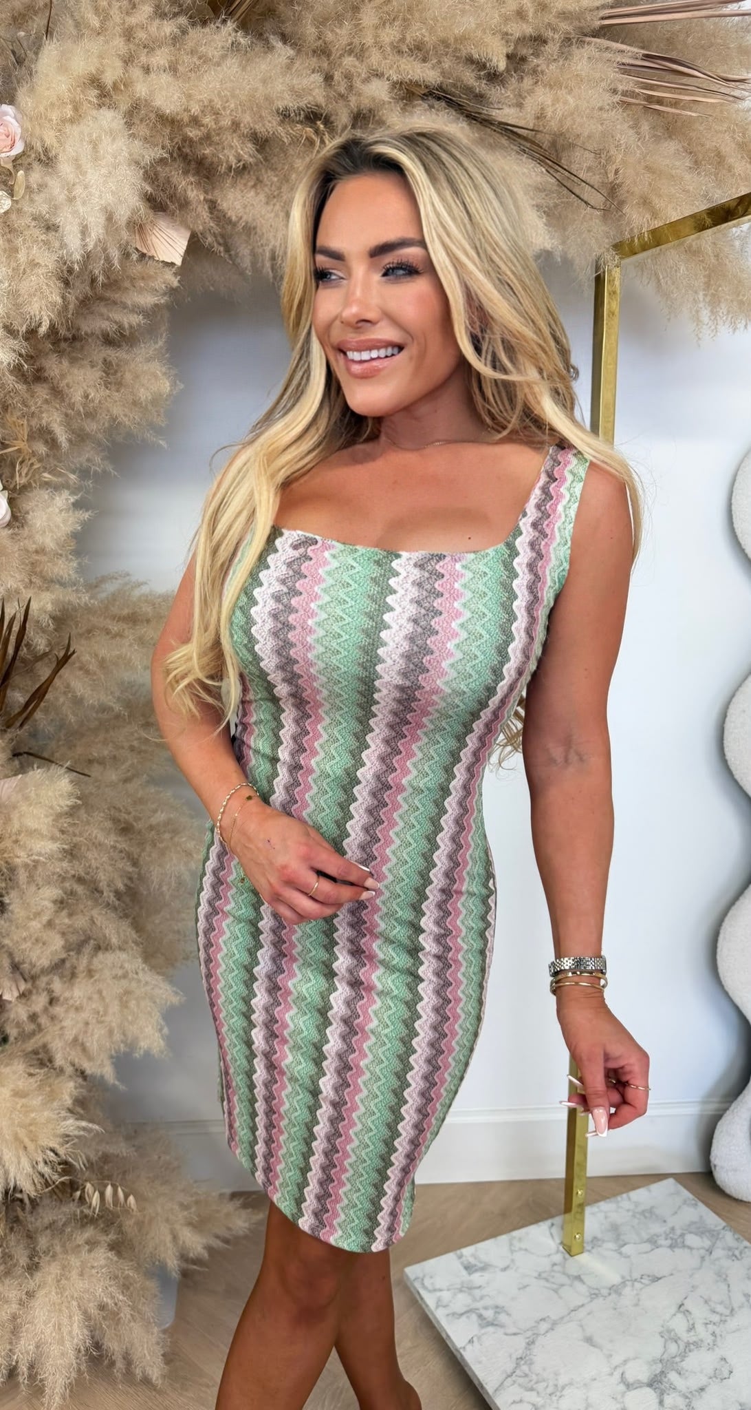 JOANNA WAVE TANKDRESS GREEN/PINK