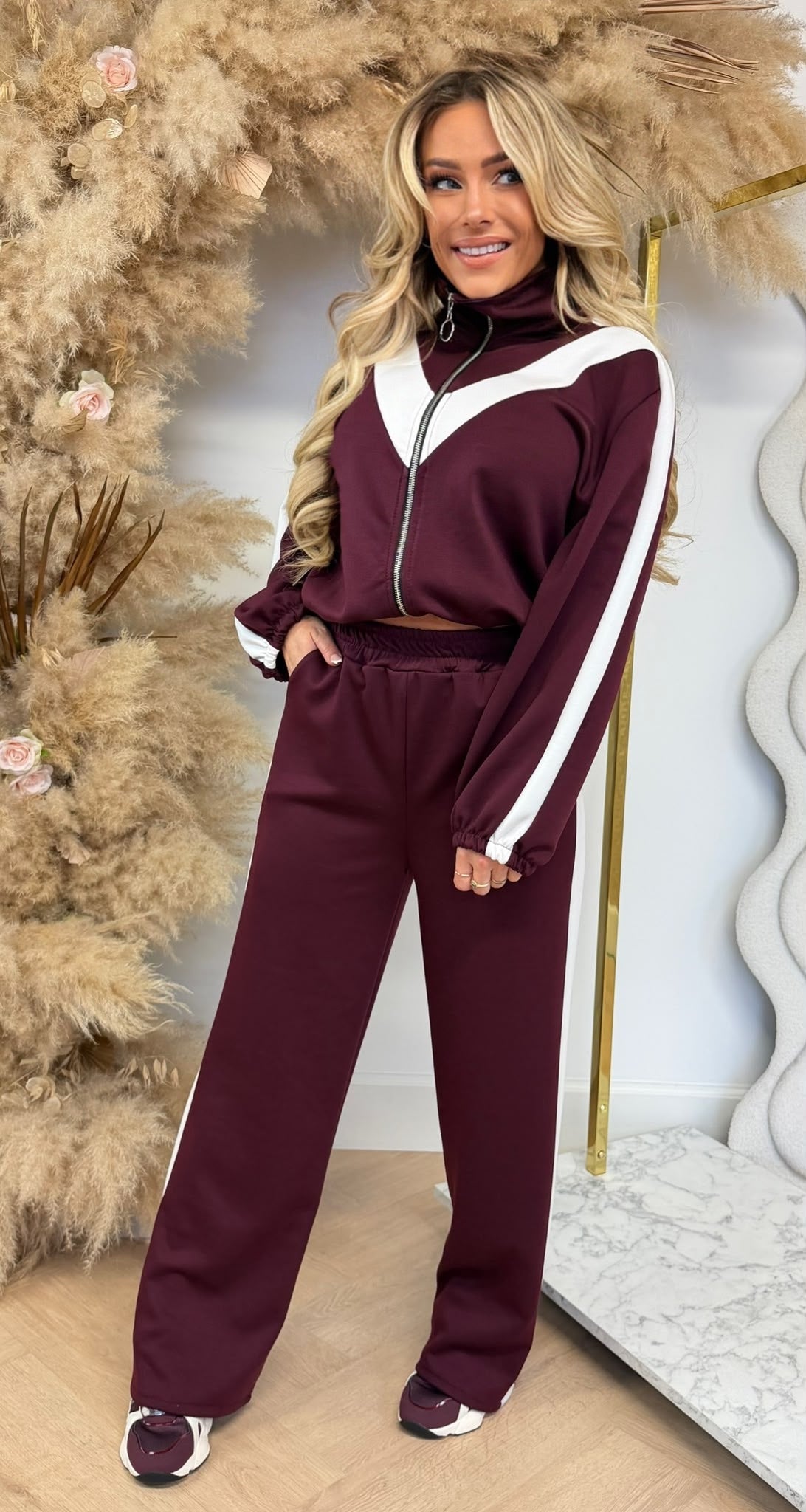 IRIS STRIPE SET BORDEAUX