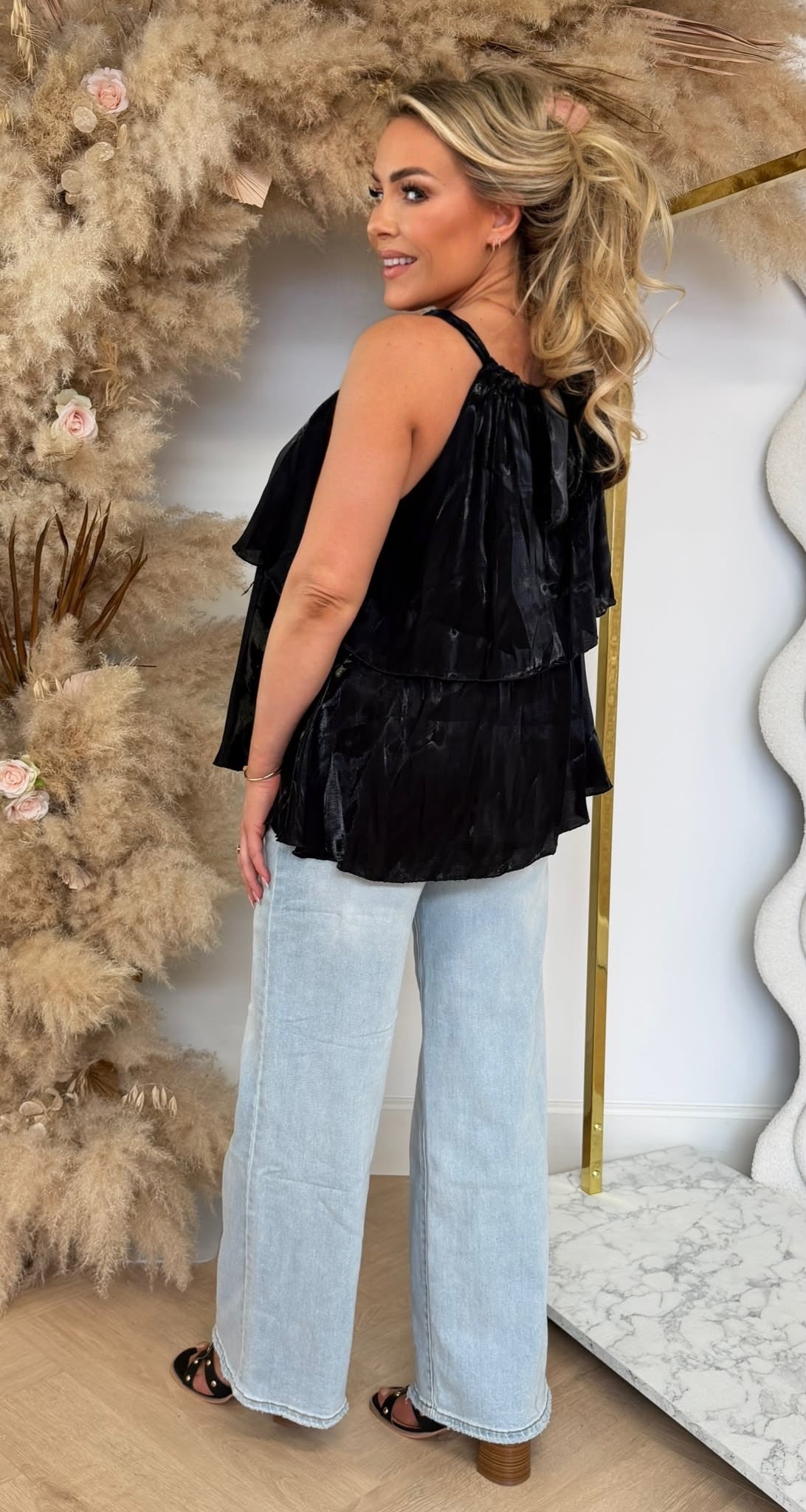 SHINY ROUCHE PLISSE TOP BLACK