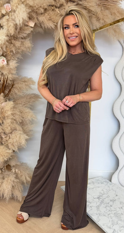 SHOULDER LOUNGE SET CHOCO