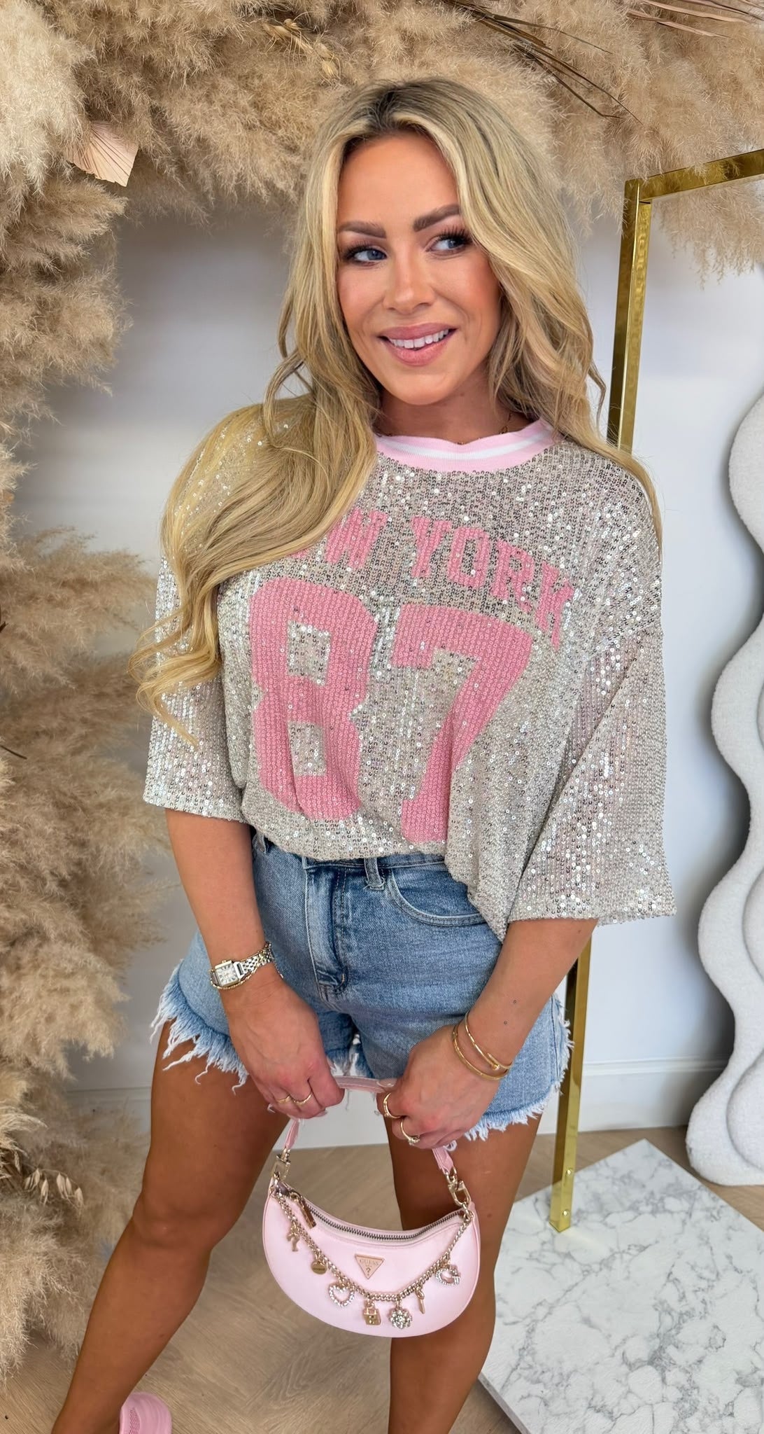 CLO NEW YORK CITY SEQUIN TEE LIGHTPINK