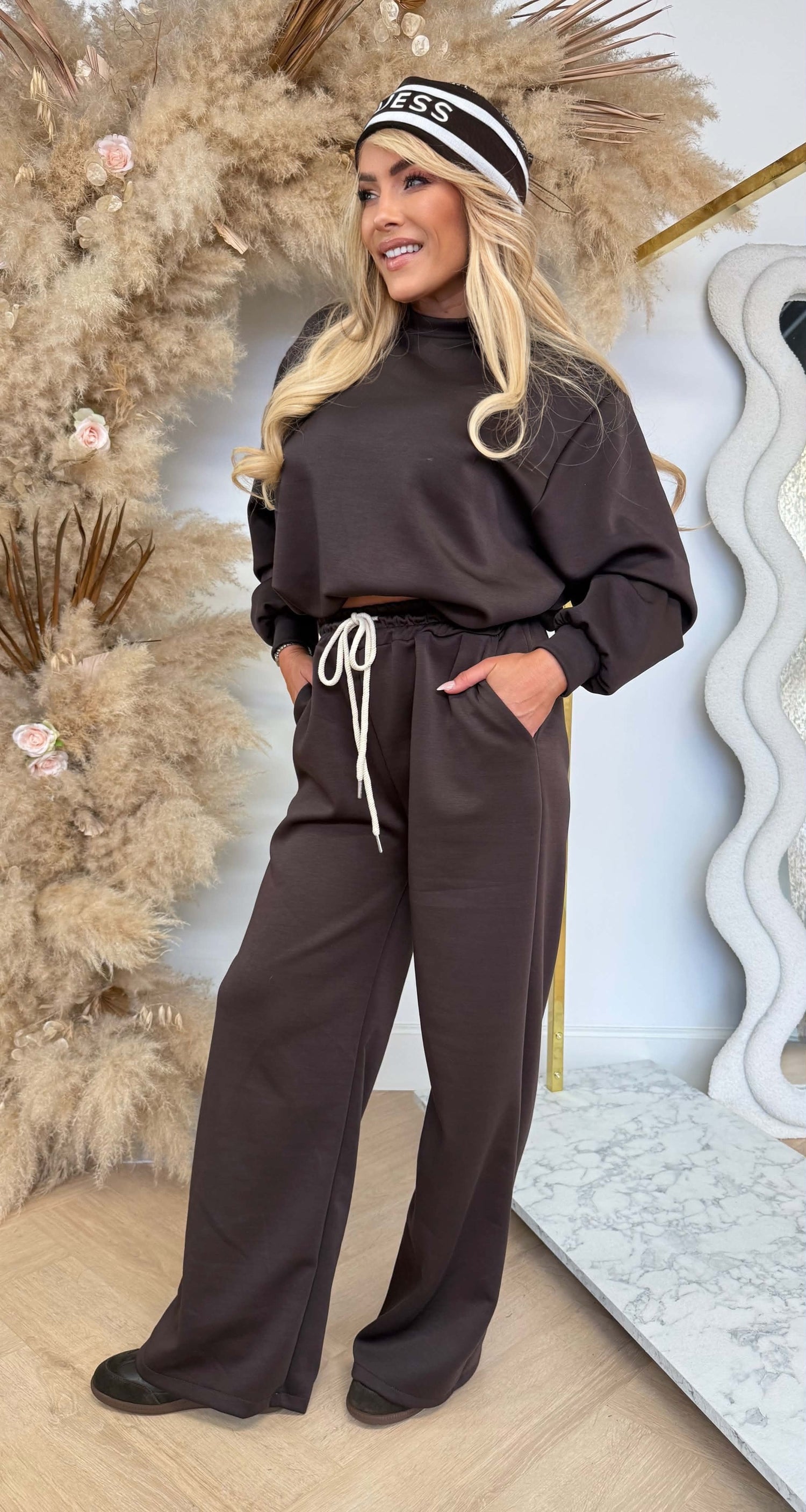 MELLY CROPPED PUFFY SET CHOCO