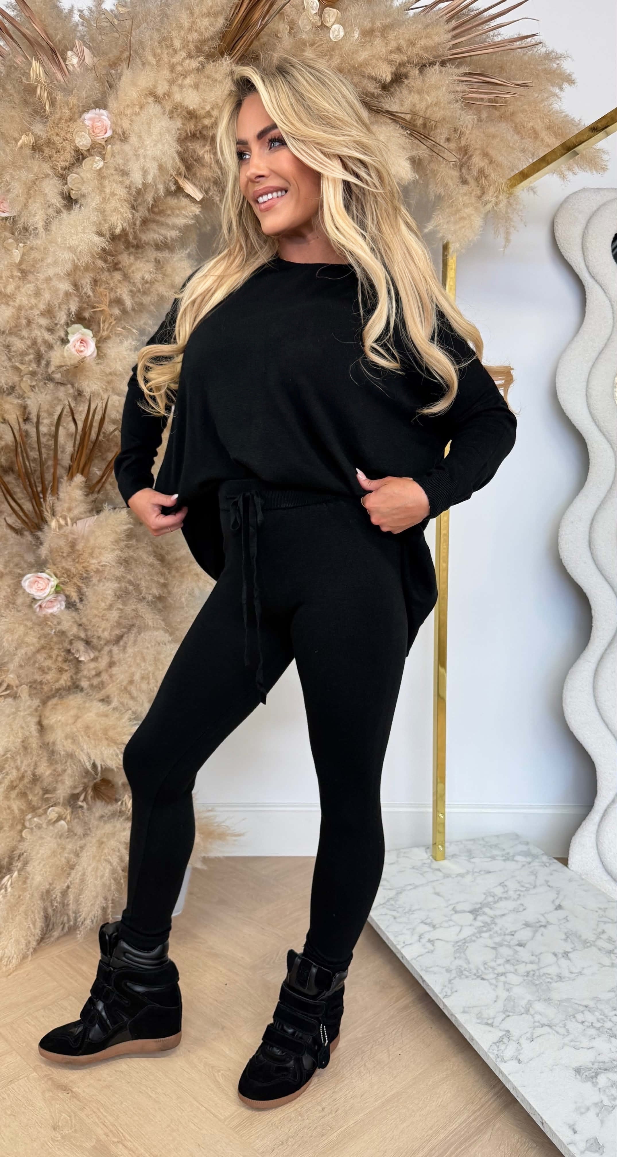 COMFY 2 PIECE SET 9818 BLACK