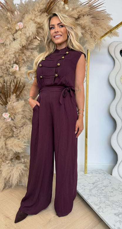 CHIQUE BUTTON JUMPSUIT WINE