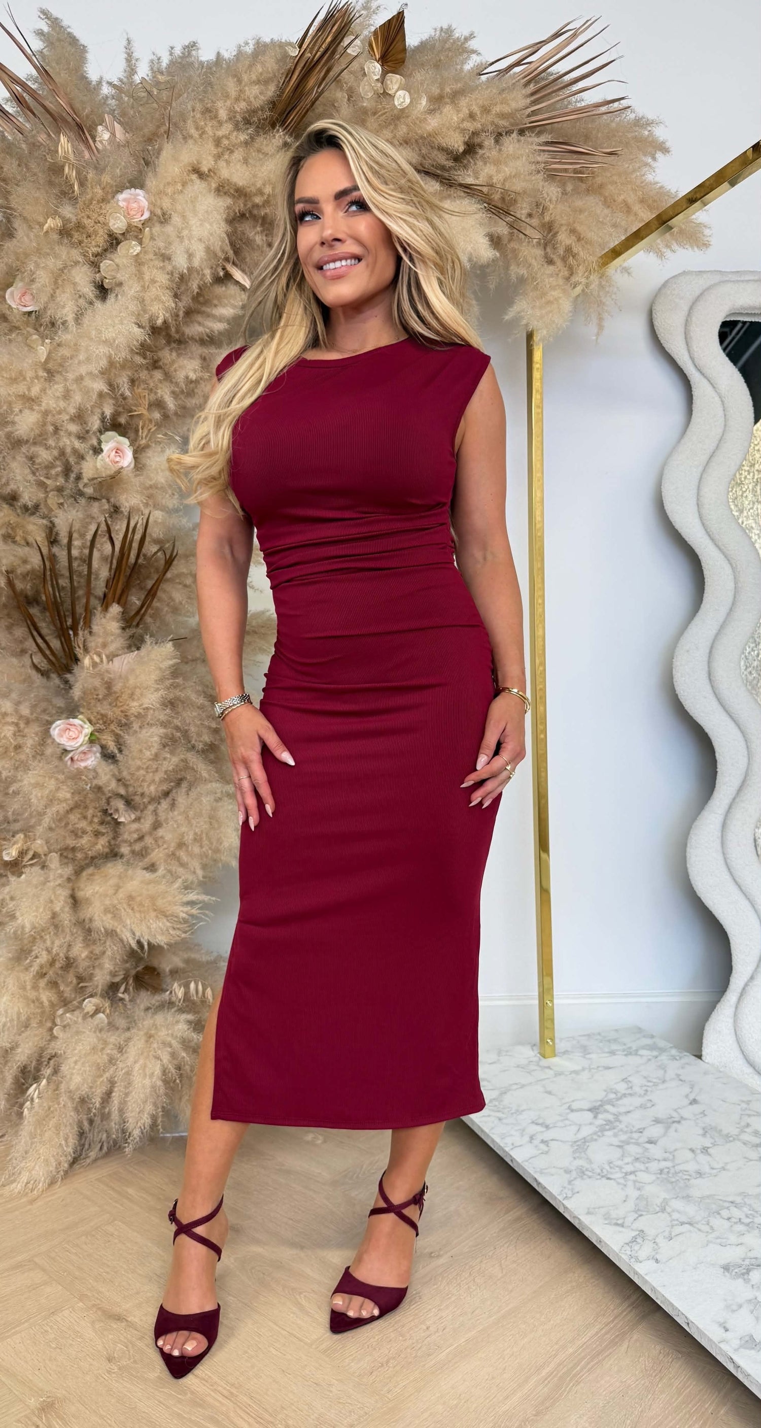 RIBBED MAXI DRESS WINE