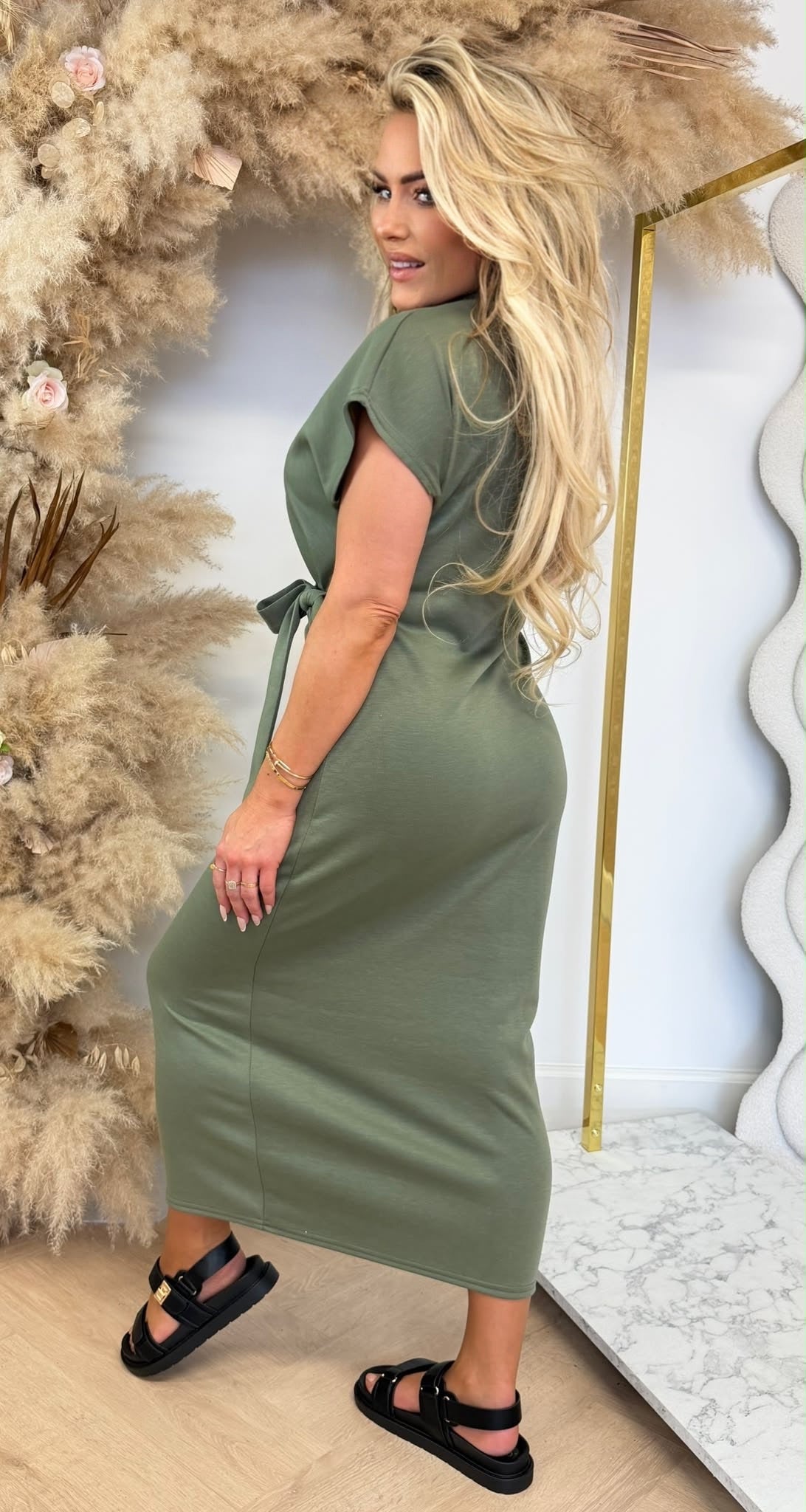 STRIKKY LONG DRESS AMRYGREEN