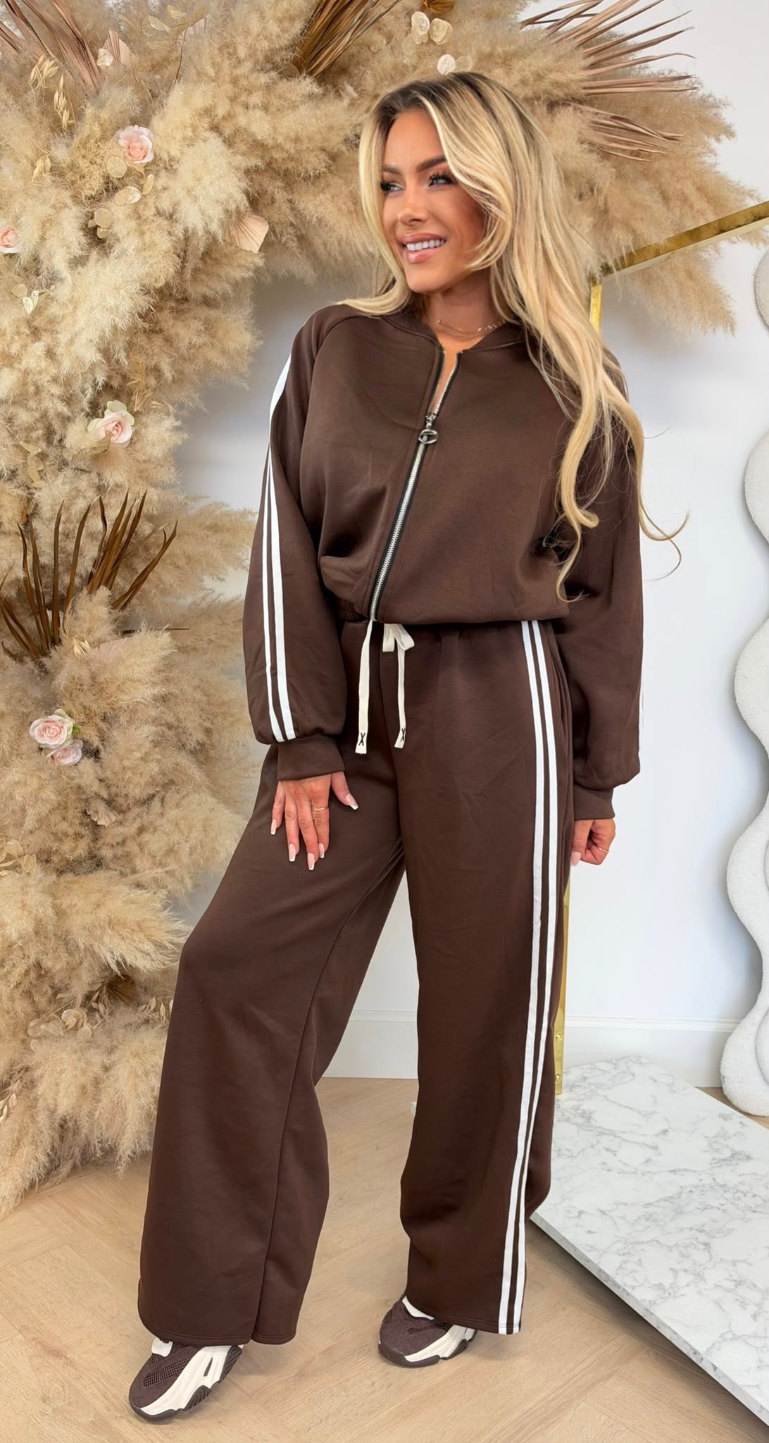 RACHEL ZIP STRIPE SET CHOCO