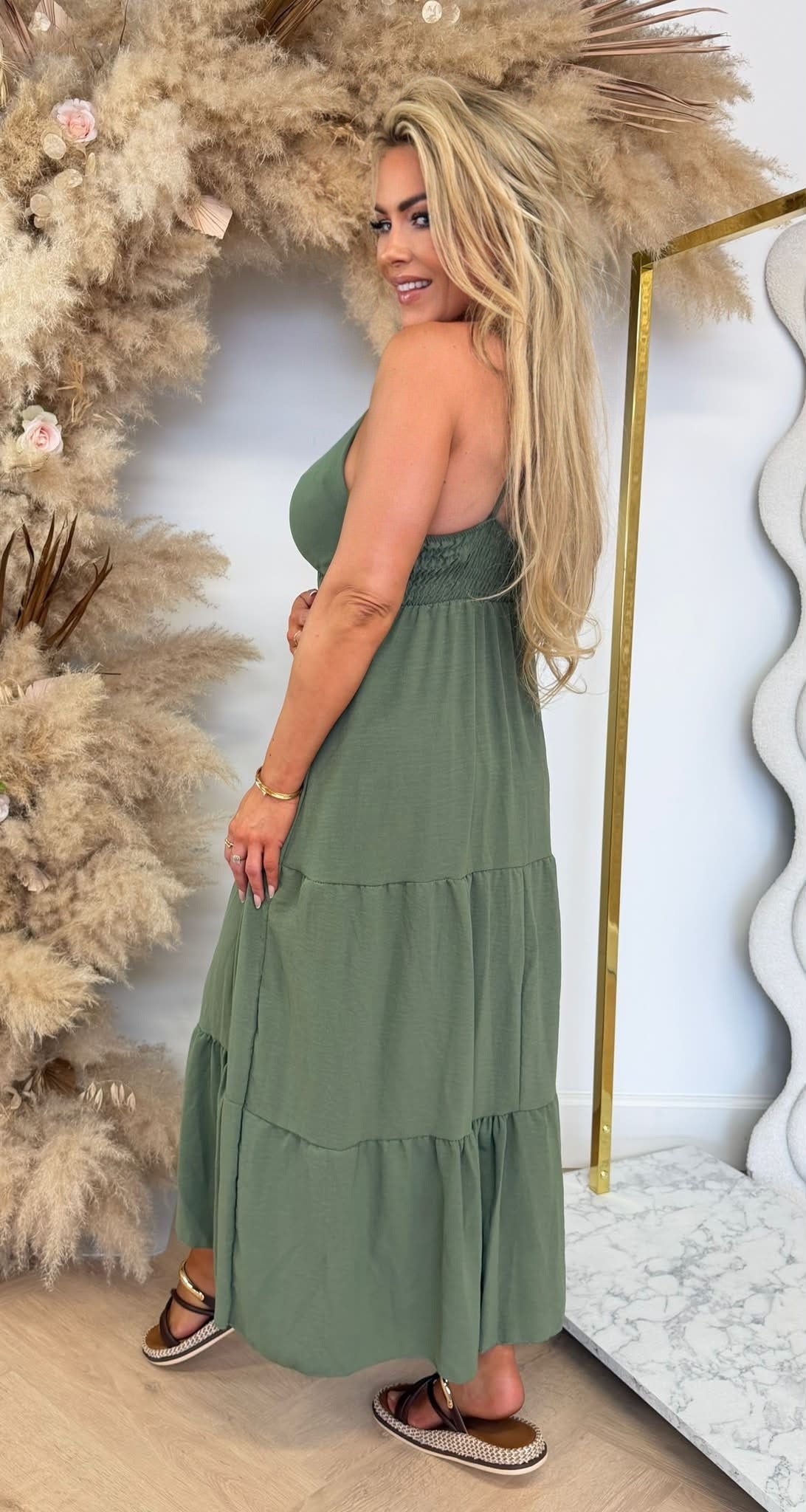 FLOWY MAXI DRESS ARMYGREEN