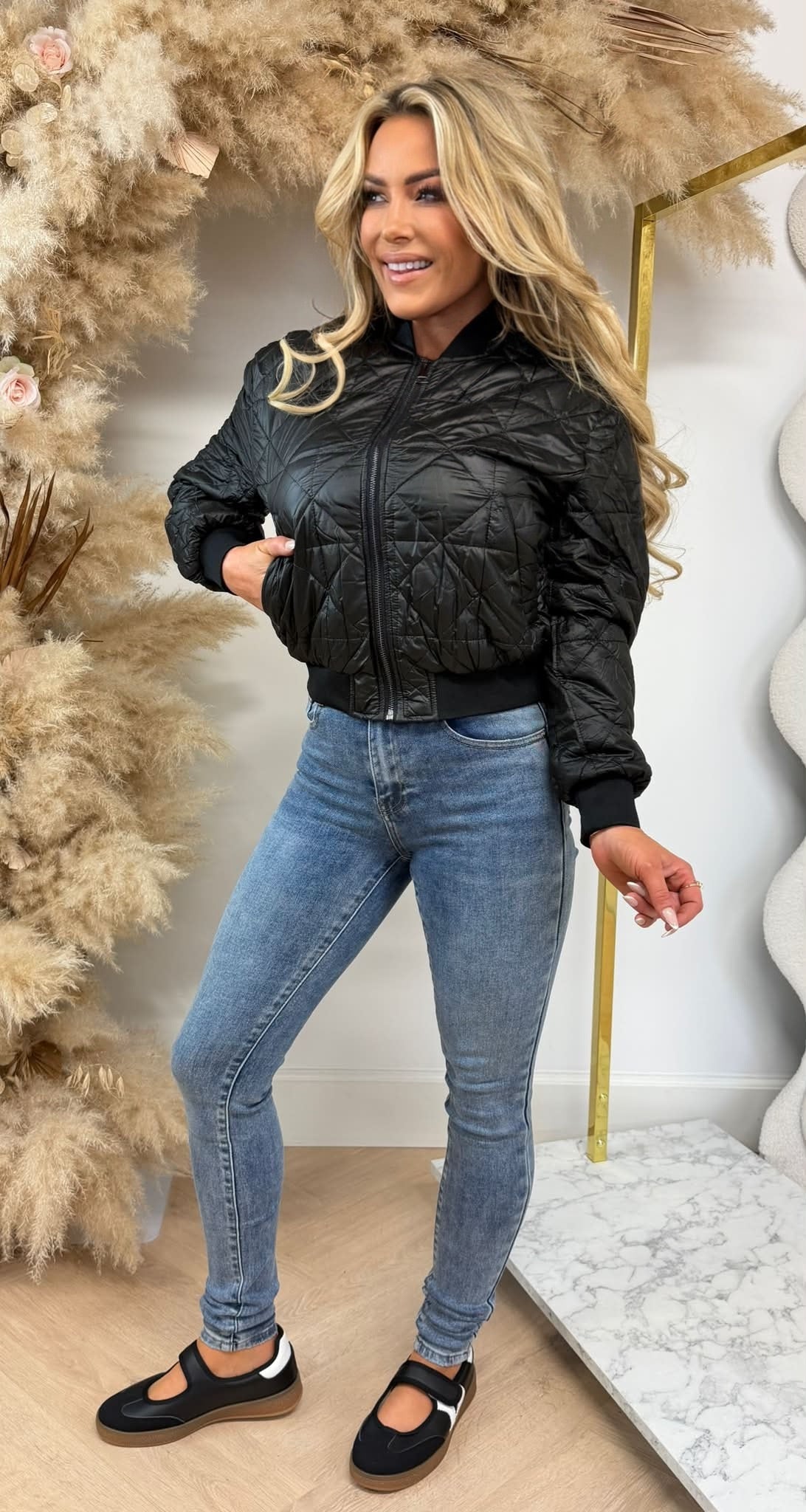 LIGHTWEIGHT JACKET 8683 BLACK