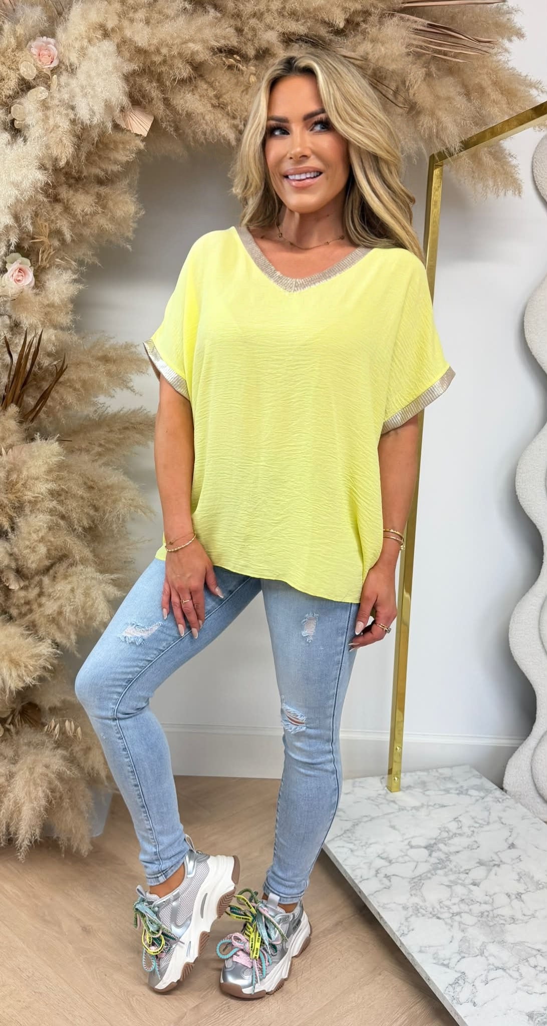 CLAIRE GOLDY V TOP YELLOW