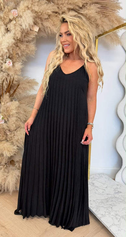 LEONIE PLISSE DRESS BLACK