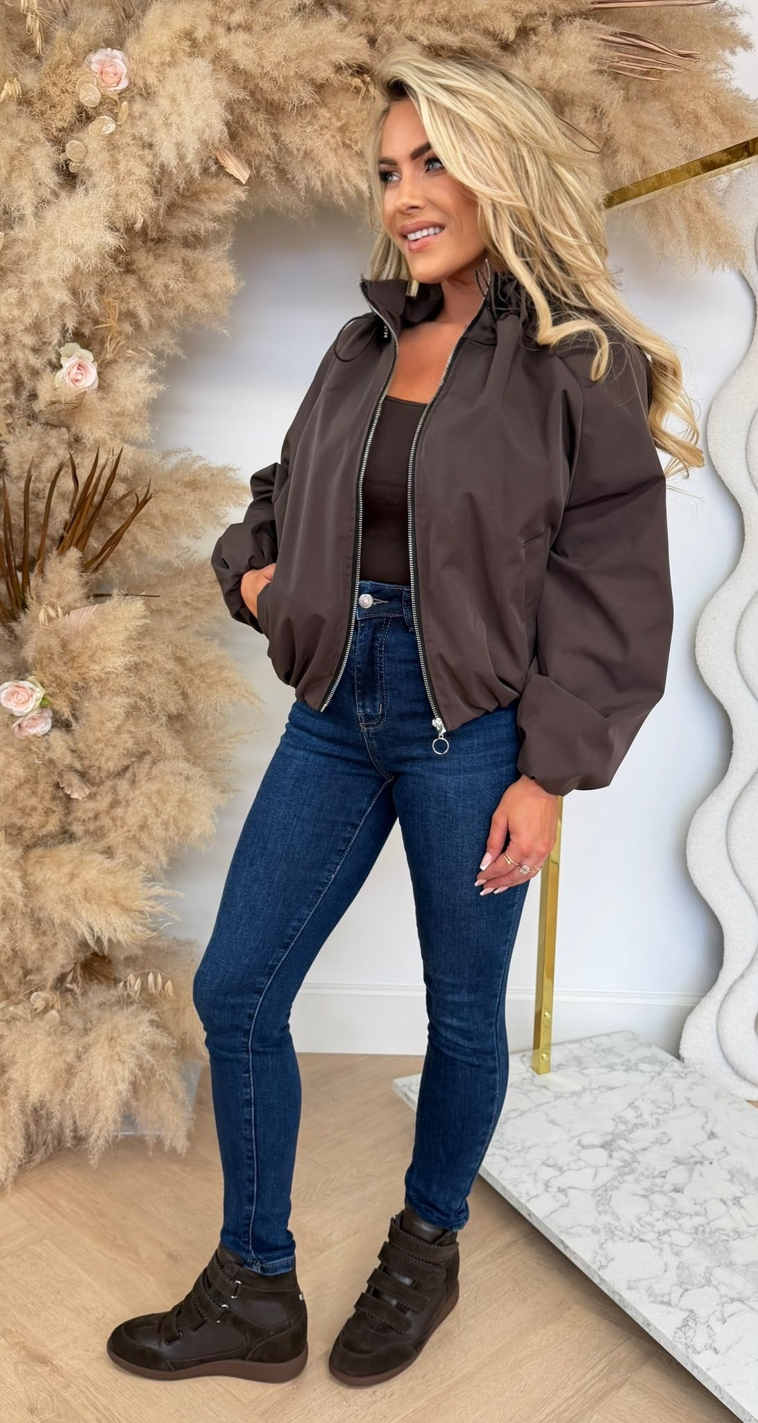 FASHION ZIP TOUWTJE BOMBER CHOCO