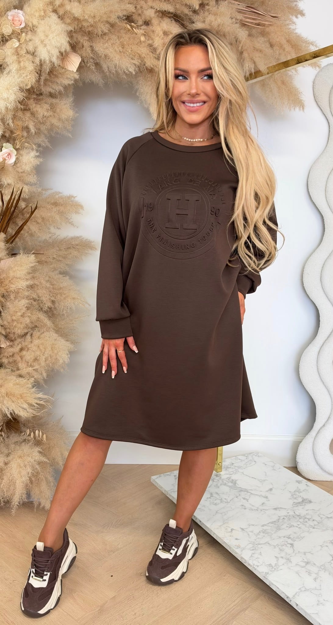 MANHATTAN STAR SWEAT 3831476 CHOCO