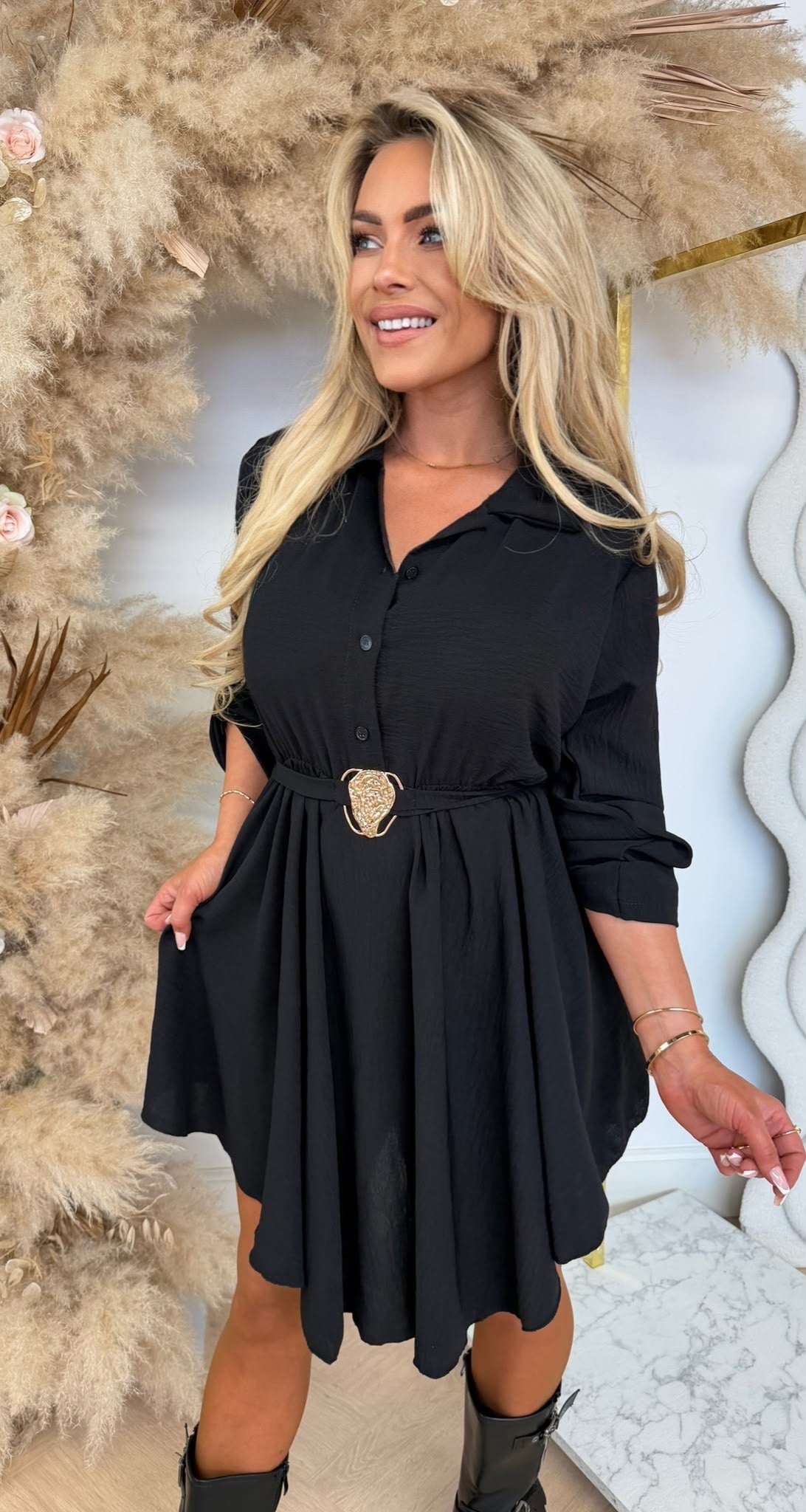 ITALY GOLDEN BELT DRESS BLACK