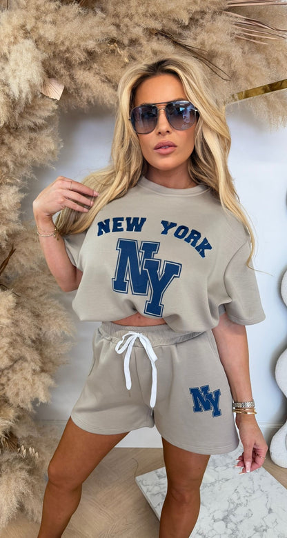 NEW YORK NY CROPPED SET TAUPE